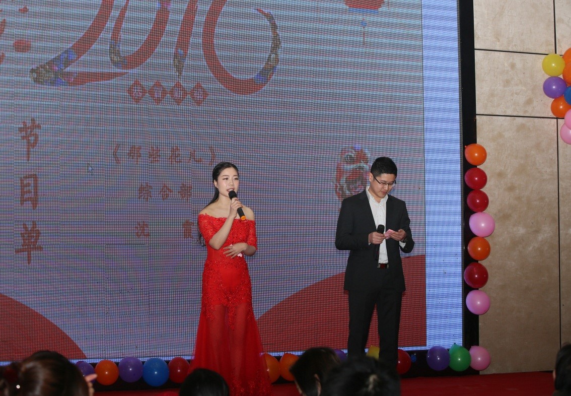 安徽得潤(rùn)電氣2016迎新晚會(huì)（www.fcxgx.cn）全國(guó)統(tǒng)一客服熱線：400-0551-777
