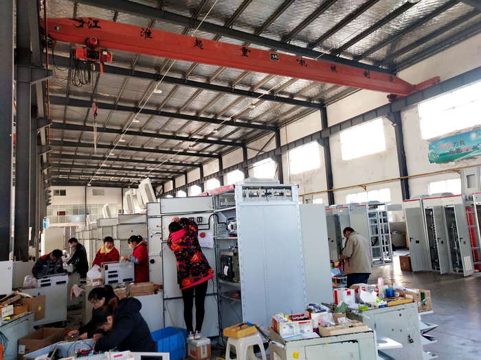 二次員工接線(xiàn)中.jpg